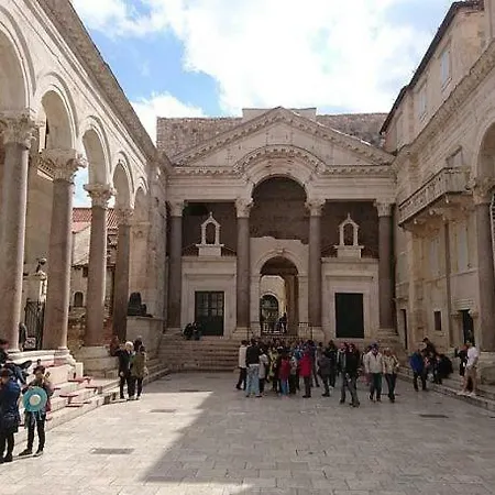 Pensión Le Soleil 4*
