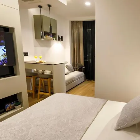 Le Soleil 4* سبليت